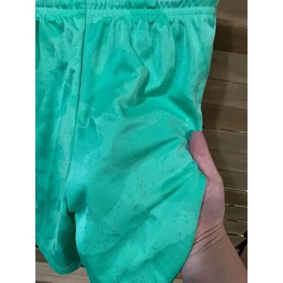 NWT All In Motion Boys Green Athletic Shorts Size Small (6/7) - Picture 5 of 6